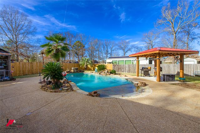 550 Middleton Road, Stonewall, LA 71078