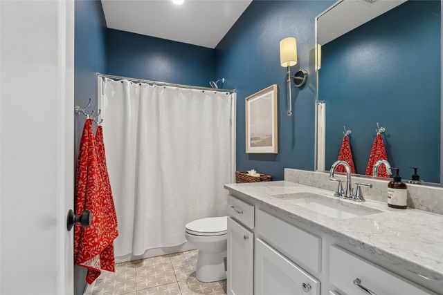 5207 NW 13th Street, Ankeny, IA 50023