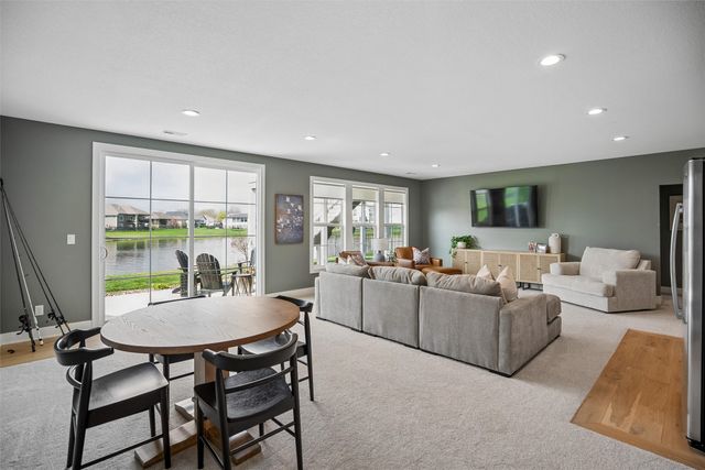 5207 NW 13th Street, Ankeny, IA 50023