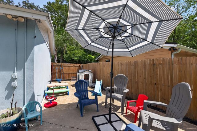 4014 HUNTER Circle, Jacksonville, FL 32207