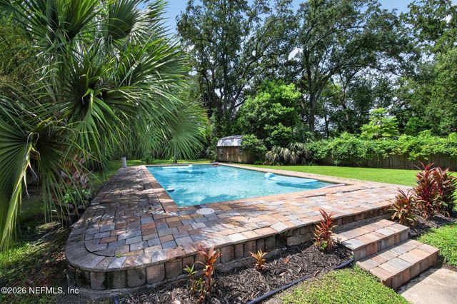4014 HUNTER Circle, Jacksonville, FL 32207