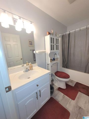 800 LANDMARK ROAD, Talladega, AL 35160