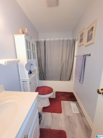 800 LANDMARK ROAD, Talladega, AL 35160