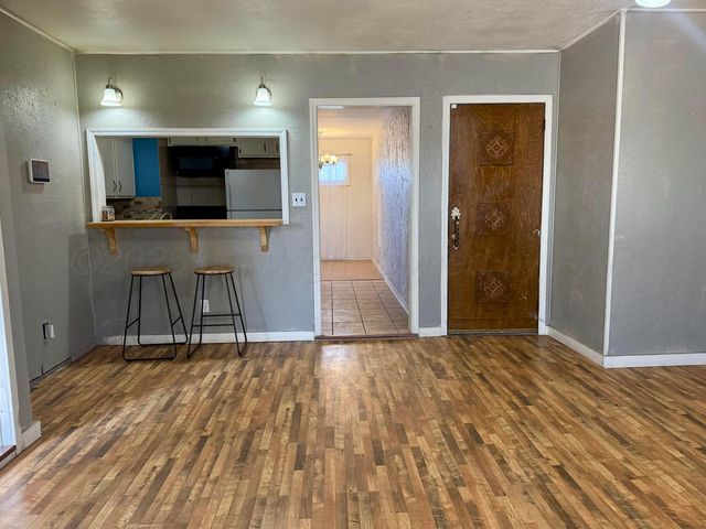 1001 Bowman Drive, Borger, TX 79007