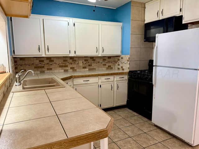 1001 Bowman Drive, Borger, TX 79007