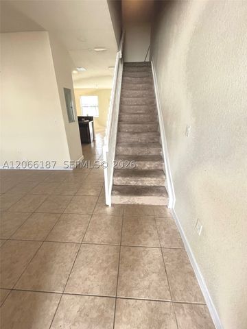 3514 W 88th Ter 3514, Hialeah, FL 33018