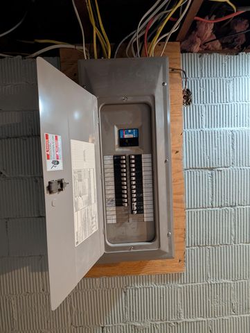 2018 Bourdon Street, Muskegon, MI 49441