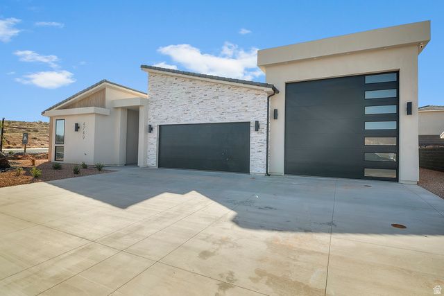 4749 W 1930 S, Hurricane, UT 84737