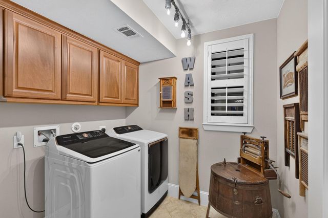 18906 Dove Creek Springs Trail, Cypress, TX 77433