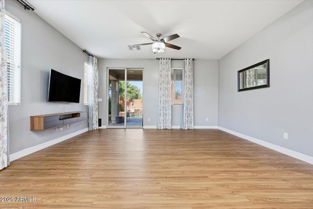 15686 W MCKINLEY Street, Goodyear, AZ 85338