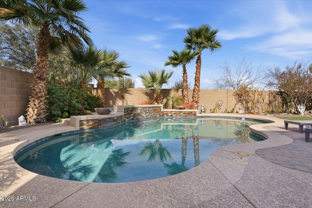 15686 W MCKINLEY Street, Goodyear, AZ 85338