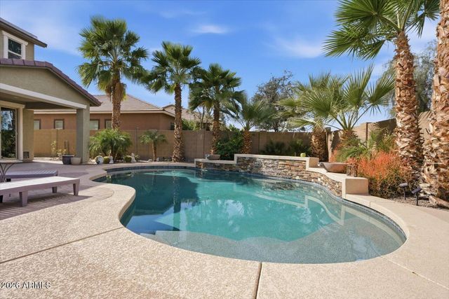 15686 W MCKINLEY Street, Goodyear, AZ 85338