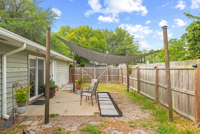 3014 Bob White Drive, Mary Esther, FL 32569