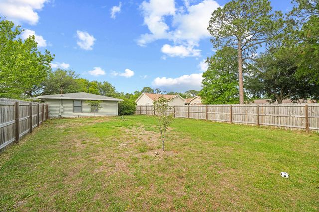 3014 Bob White Drive, Mary Esther, FL 32569