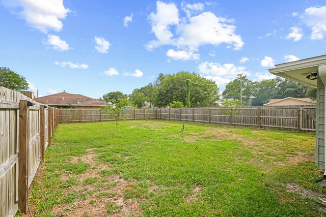 3014 Bob White Drive, Mary Esther, FL 32569