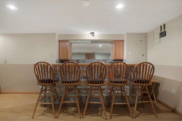 195 High St, Randolph, MA 02368