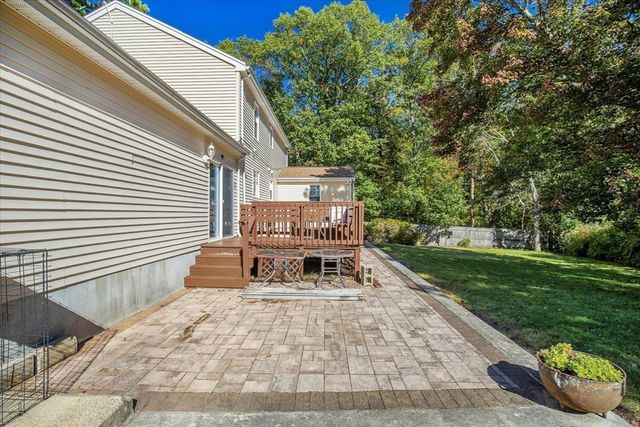 195 High St, Randolph, MA 02368