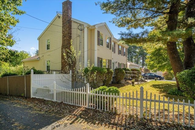 195 High St, Randolph, MA 02368