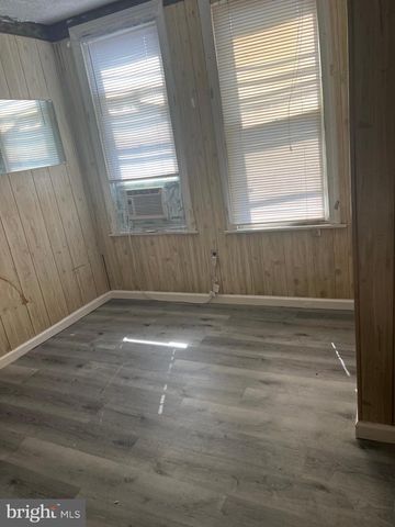 1916 FONTAIN ST, Philadelphia, PA 19121