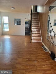 1916 FONTAIN ST, Philadelphia, PA 19121