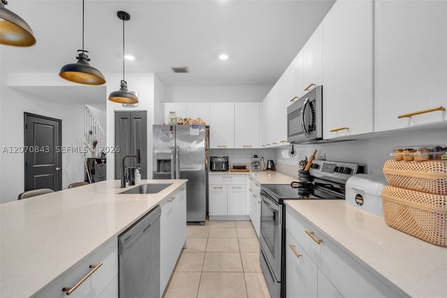 2380 NW 130th Ter, Miami, FL 33167