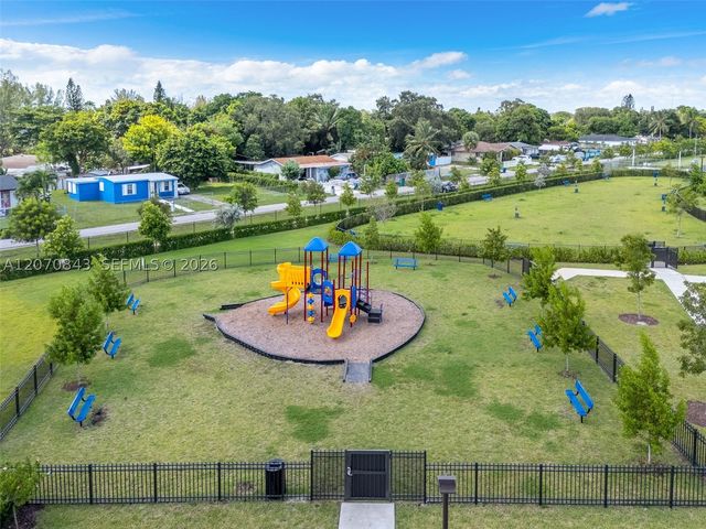 2380 NW 130th Ter, Miami, FL 33167