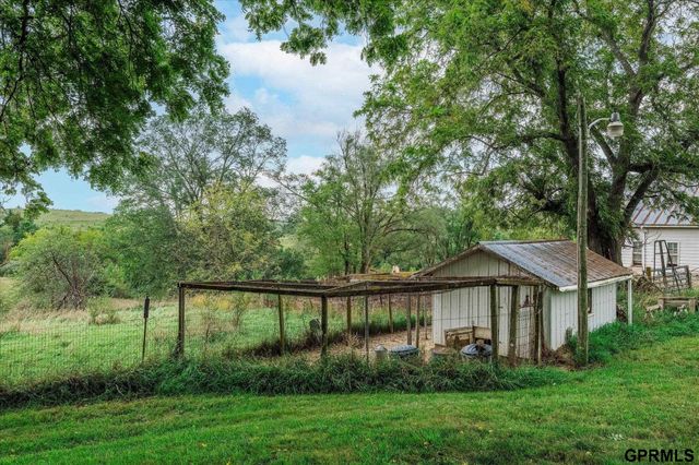 1801 Pinecrest Road, Bellevue, NE 68123