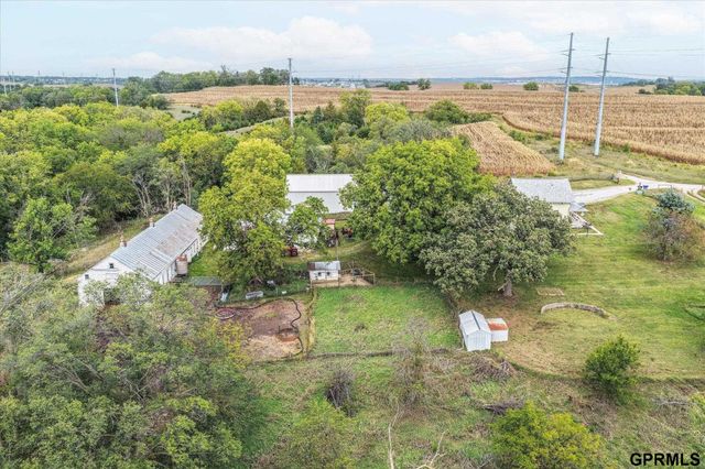 1801 Pinecrest Road, Bellevue, NE 68123