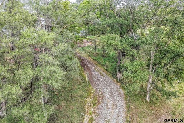 1801 Pinecrest Road, Bellevue, NE 68123