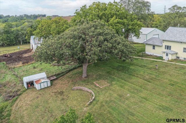 1801 Pinecrest Road, Bellevue, NE 68123