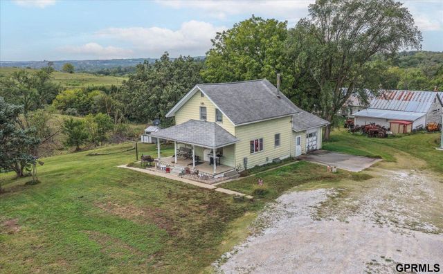 1801 Pinecrest Road, Bellevue, NE 68123