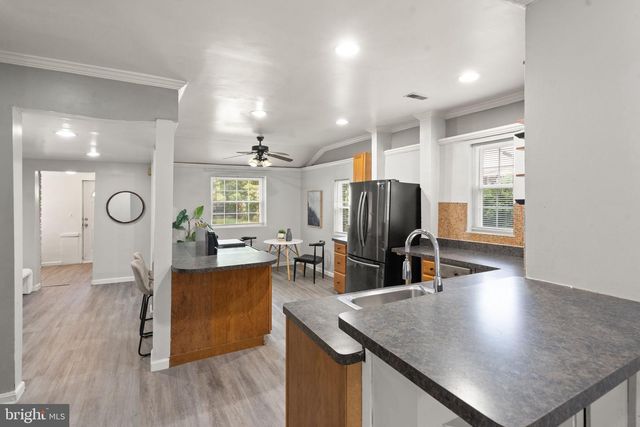 9106 BALLARD LN, Clinton, MD 20735
