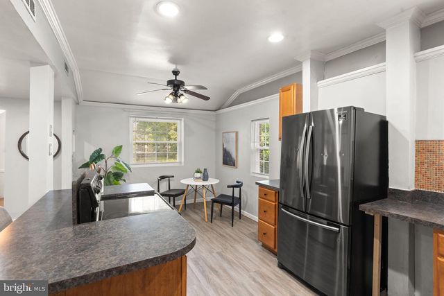 9106 BALLARD LN, Clinton, MD 20735