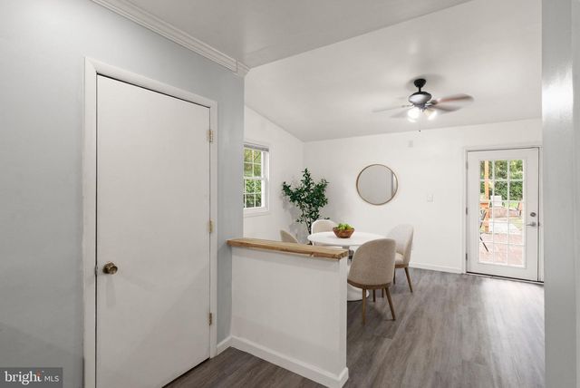 9106 BALLARD LN, Clinton, MD 20735
