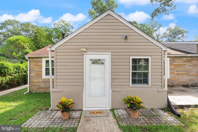 9106 BALLARD LN, Clinton, MD 20735