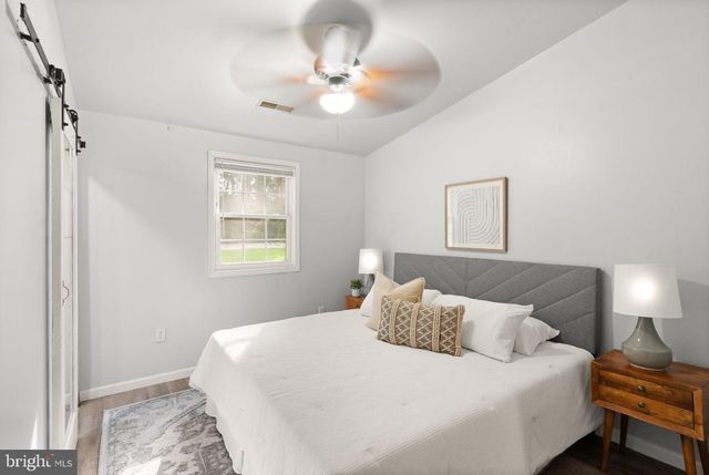 9106 BALLARD LN, Clinton, MD 20735