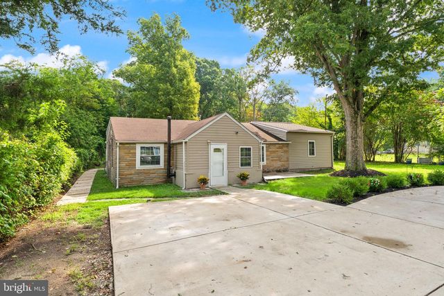 9106 BALLARD LN, Clinton, MD 20735