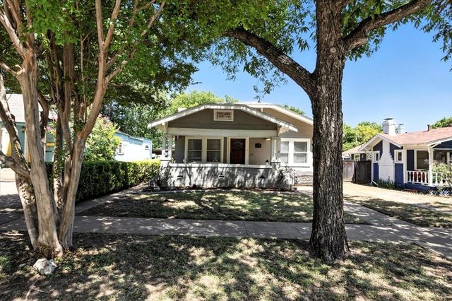 1609 Belle Place, Fort Worth, TX 76107