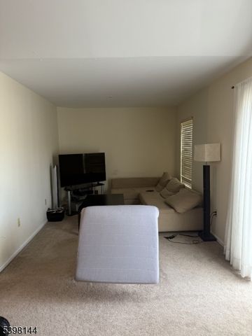 192 Potomac Dr Condo 192, Bernards Twp., NJ 07920