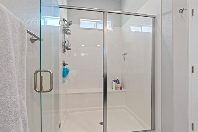 1282 Nascimento Ct, Manteca, CA 95337