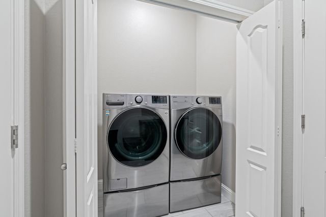 1282 Nascimento Ct, Manteca, CA 95337