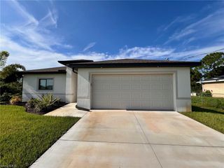 3225 58th ST W, Lehigh Acres, FL 33971