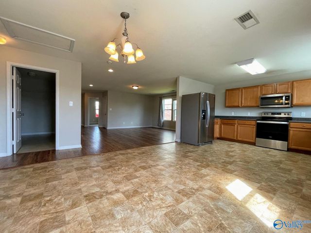 3412 Castlecreek Drive, Madison, AL 35756