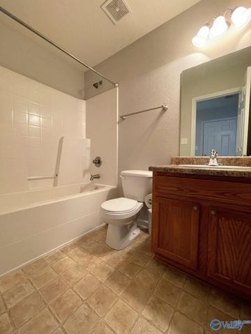 3412 Castlecreek Drive, Madison, AL 35756