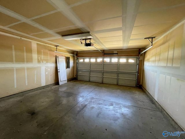 3412 Castlecreek Drive, Madison, AL 35756