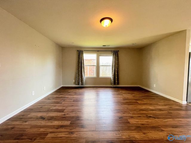 3412 Castlecreek Drive, Madison, AL 35756