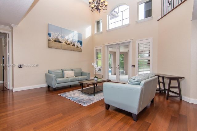 1091 SW 156th Ave, Pembroke Pines, FL 33027