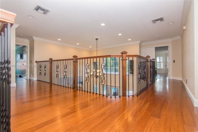 1091 SW 156th Ave, Pembroke Pines, FL 33027