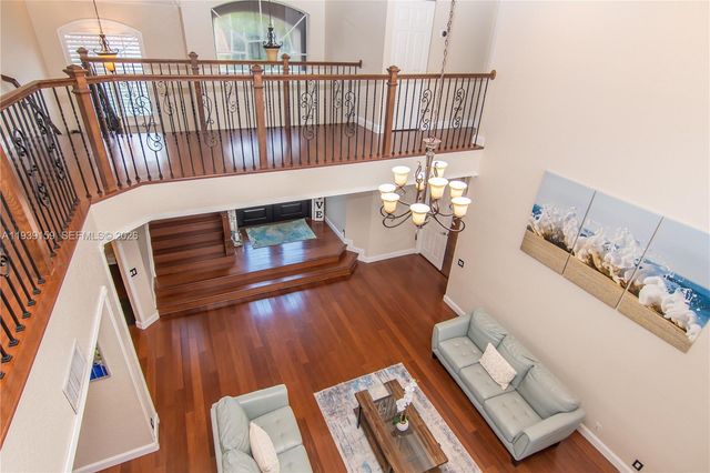 1091 SW 156th Ave, Pembroke Pines, FL 33027