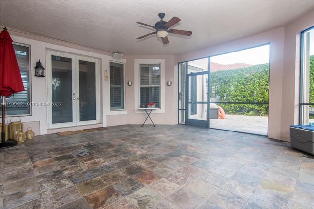 1091 SW 156th Ave, Pembroke Pines, FL 33027